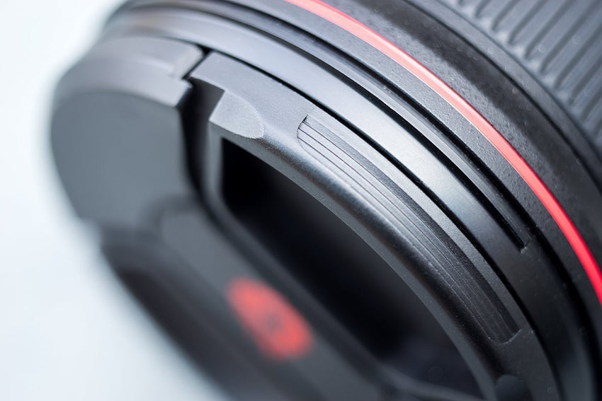 50-Pack 49mm Center-Pinch Snap-On Front Lens Caps With String - Universal For Sony Nikon Pentax OM